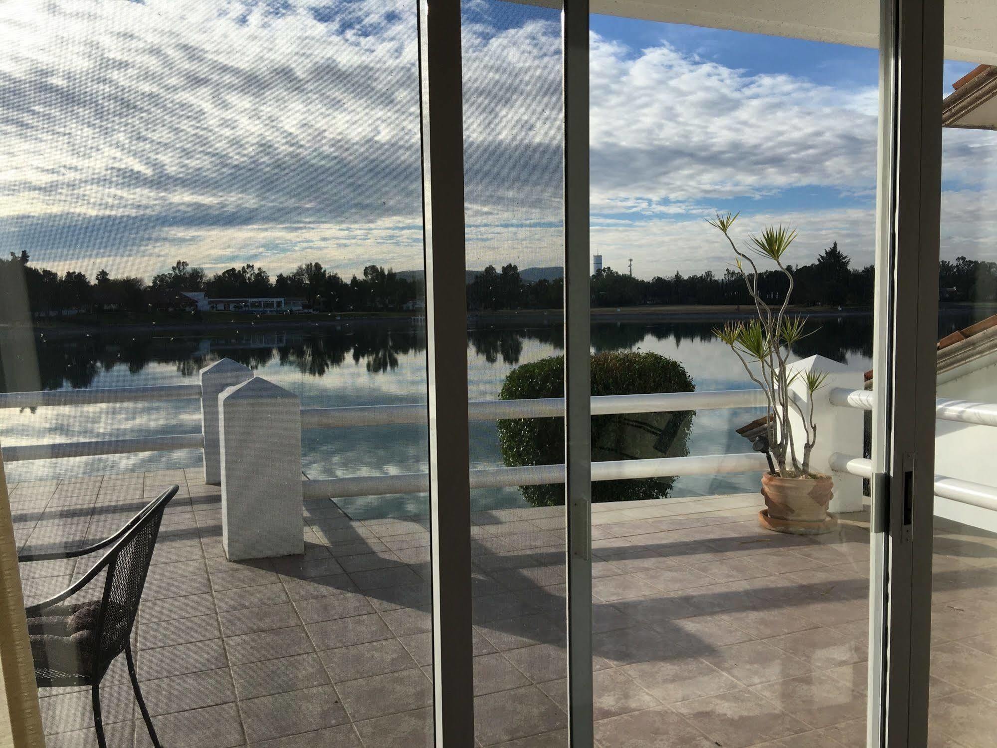 Casa Boutique Del Lago Vr San Juan del Rio Bagian luar foto